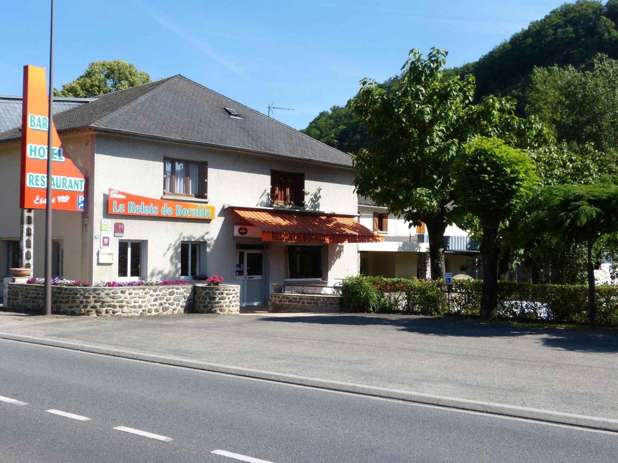 Hotel Le Relais De Boralde Espalion Exterior foto