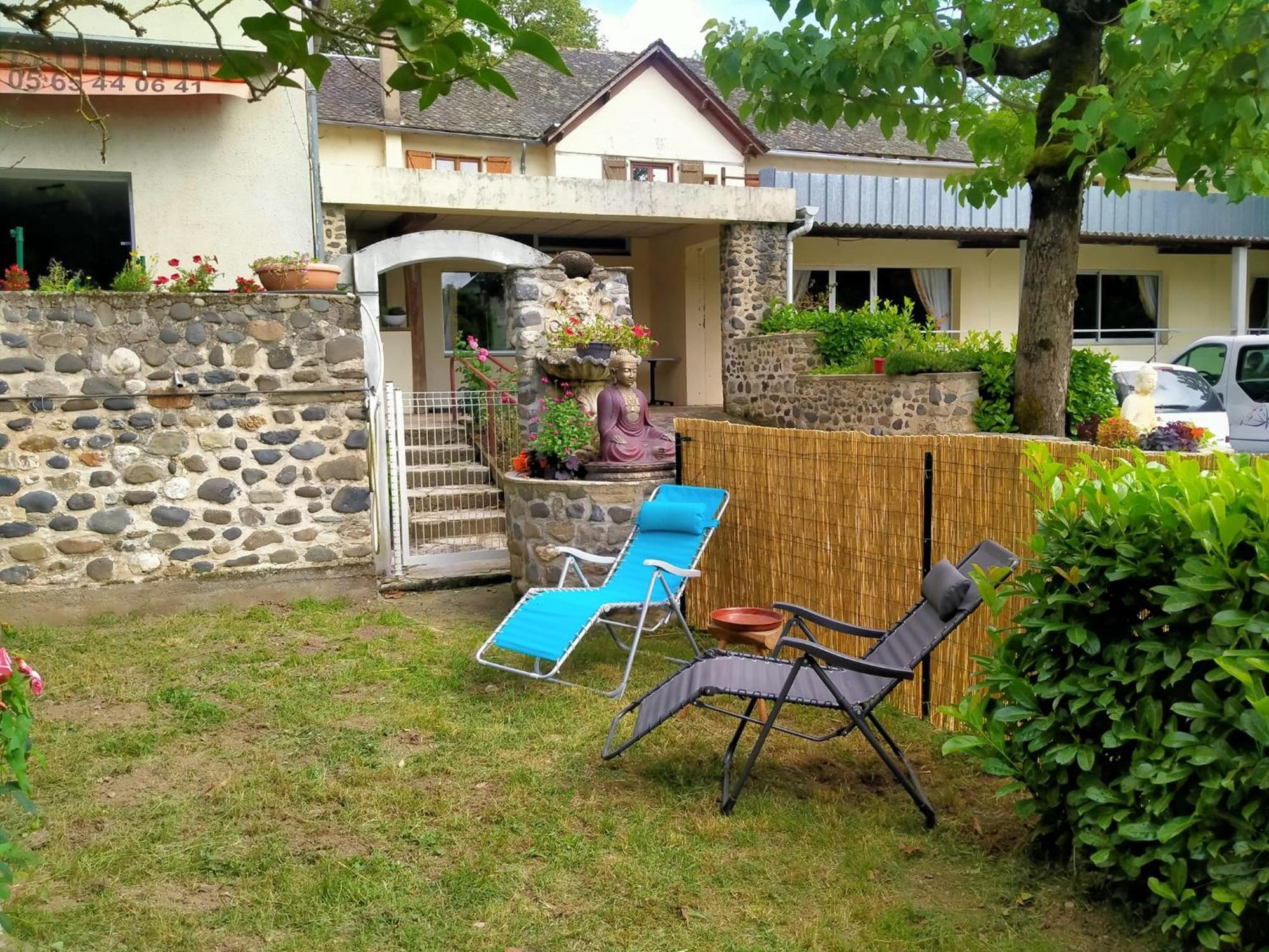 Hotel Le Relais De Boralde Espalion Exterior foto